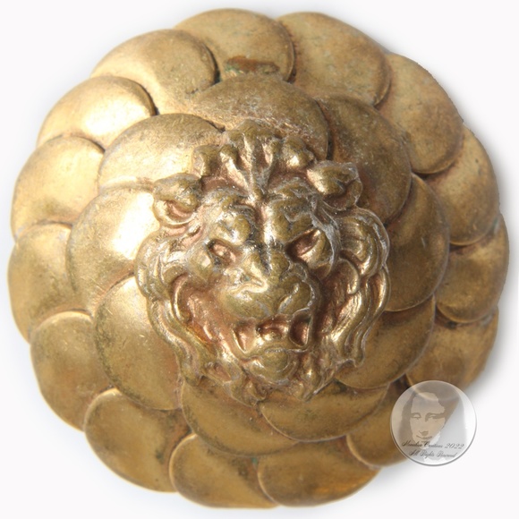 Rare Chanel Earrings Roaring Lion Head Art Deco Style Clip On Vintage 70s HTF - Picture 3 of 15